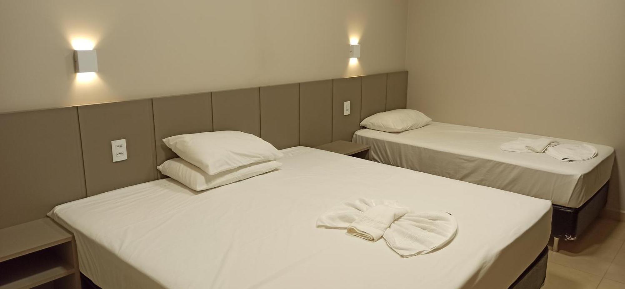 Sleep Hotel Toledo  Buitenkant foto