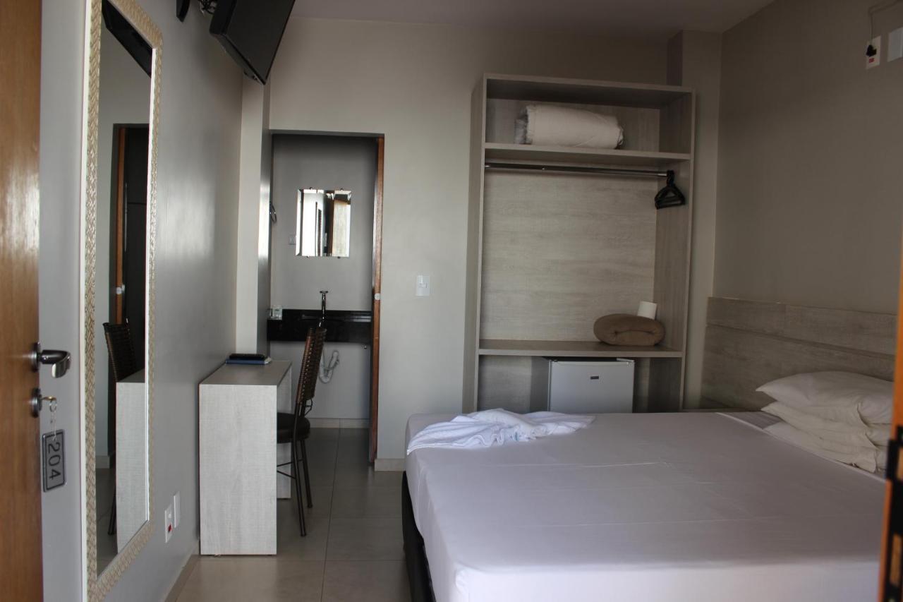 Sleep Hotel Toledo  Buitenkant foto