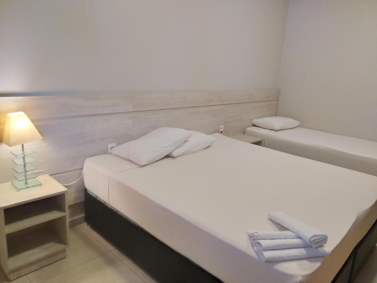 Sleep Hotel Toledo  Buitenkant foto