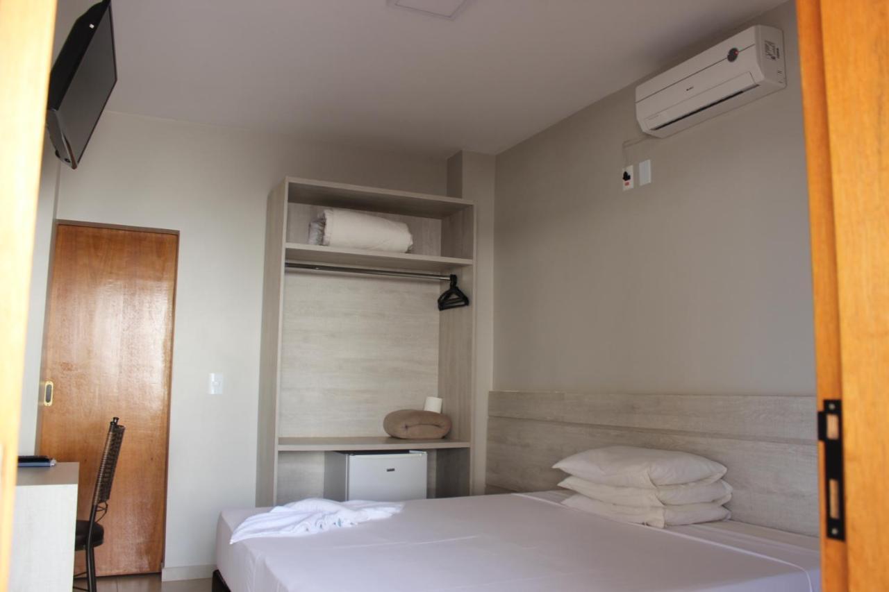 Sleep Hotel Toledo  Buitenkant foto