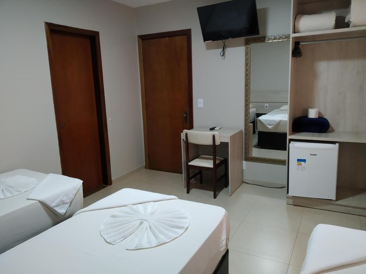 Sleep Hotel Toledo  Buitenkant foto